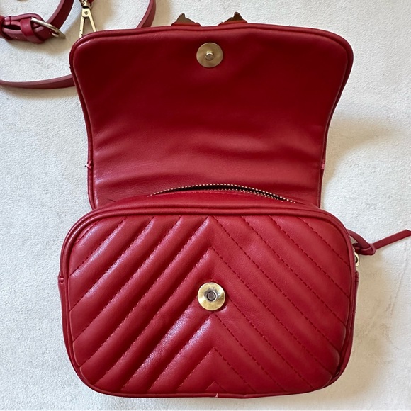 Zara Crossbody and Fannypack - Picture 8 of 16